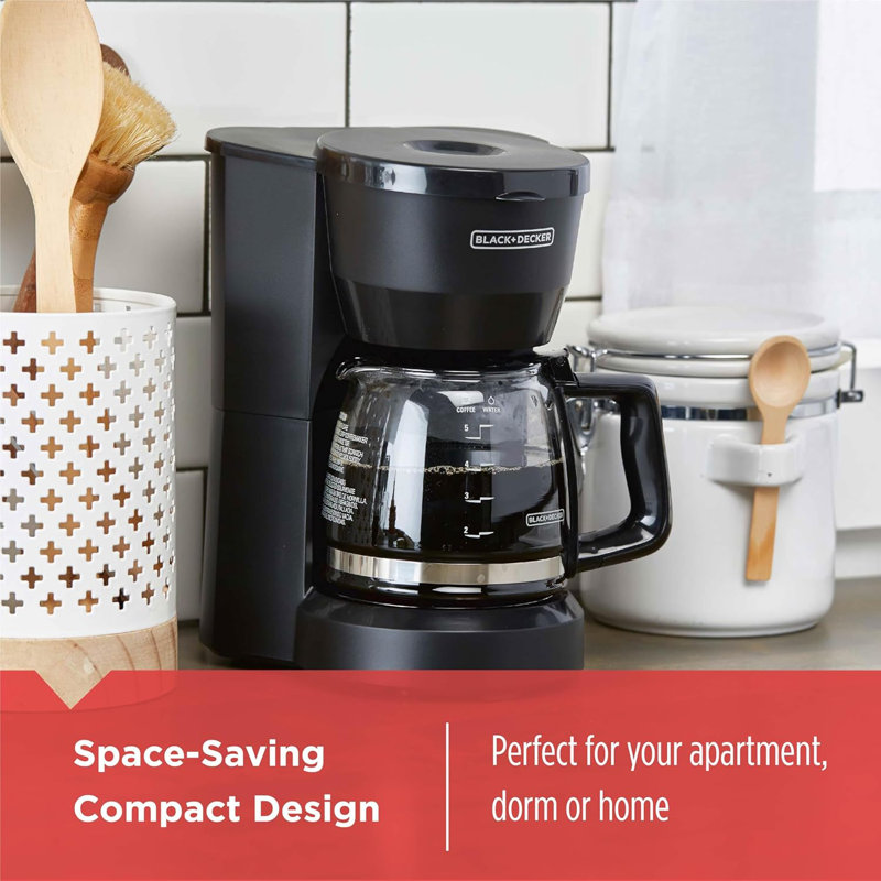 Cafetière 5 tasses Black + Decker, noir, DCM600B