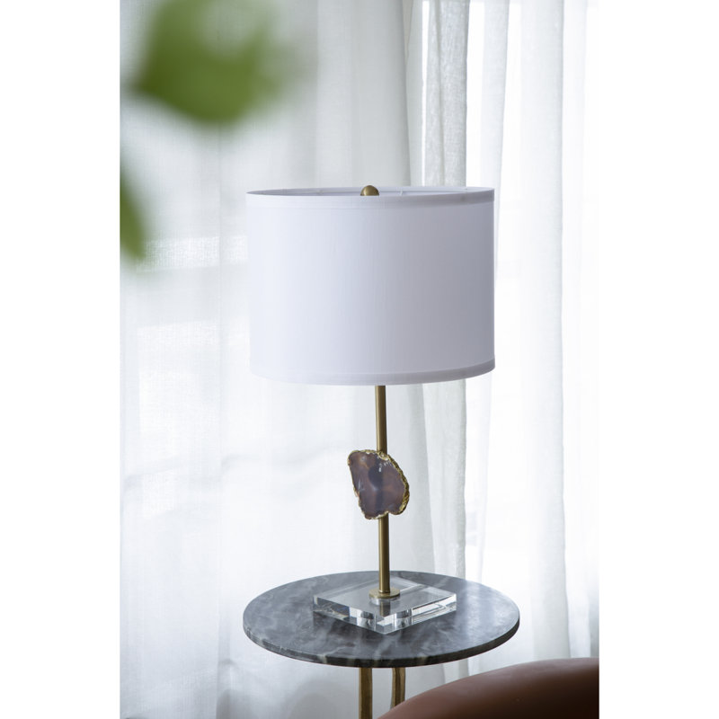 Lampe de table dorée D14x25,2 "avec tranche d'agate et abat-jour tambour blanc (assemblage de l'abat-jour requis)