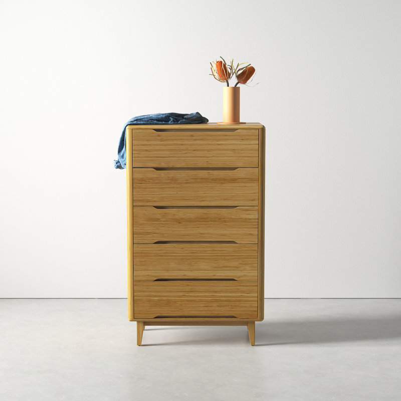Lacey 32'' W 5 - Drawer Dresser, Caramelized