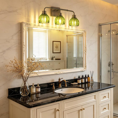 Luminaire de salle de bain rétro avec miroir pour salle de bain, appliques murales modernes en nickel brossé avec abat-jour en cristal vert pour la chambre à coucher, le salon, le couloir (3 lumières)