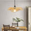 Luminaire suspendu moderne à brancher avec lampes montées, plafonniers en bambou naturel à motif de feuilles pour salon, chambre à coucher, éclairage mural tissé à la main avec cordon d'alimentation de 11,5 pi