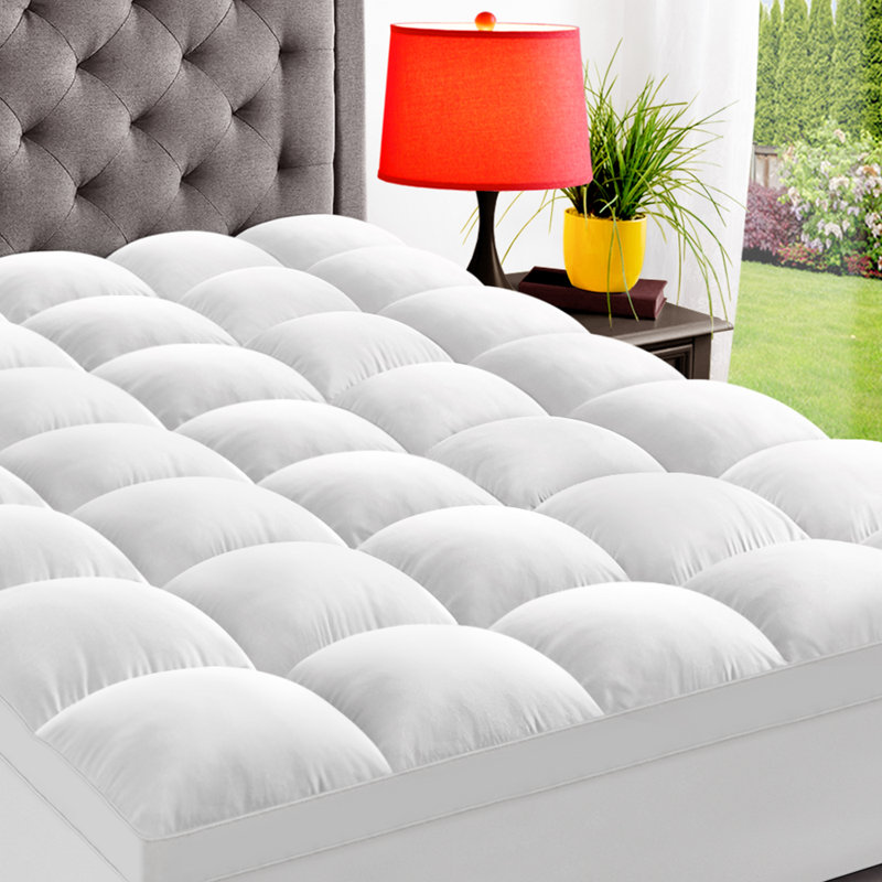 Twin XL White Down Alternative Mattress Topper with Elastic Deep Pocket
