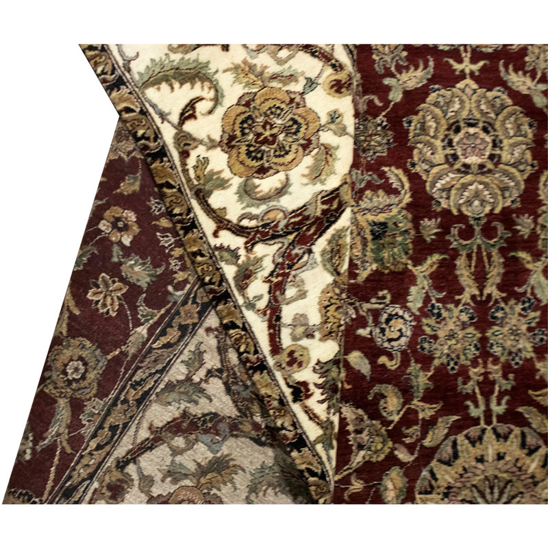 Tapis rouge et crème noué à la main de haute qualité