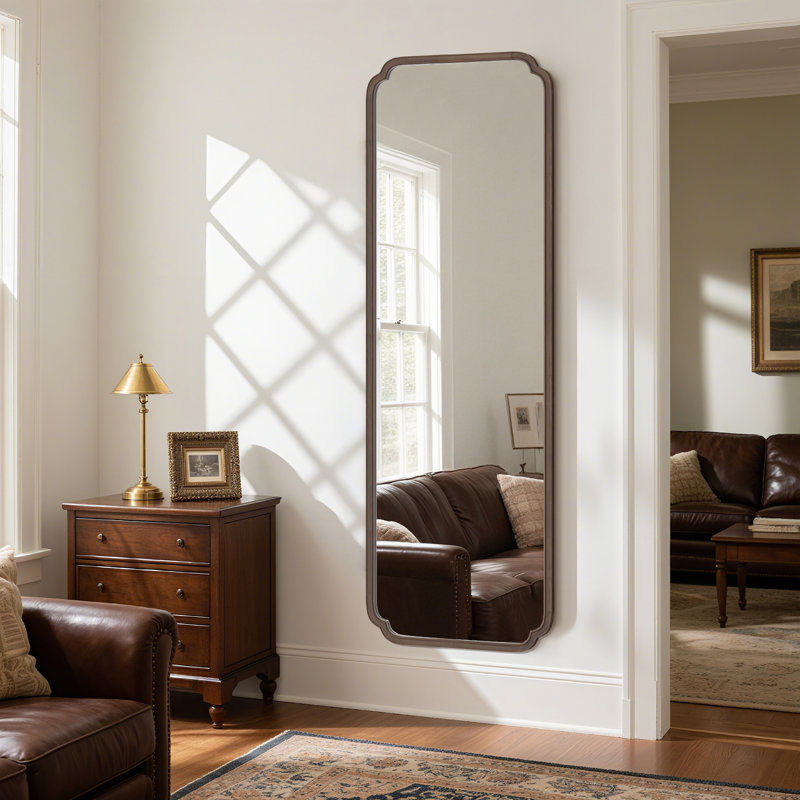 Miroir pleine grandeur, 71 po x 24 po, Noyer