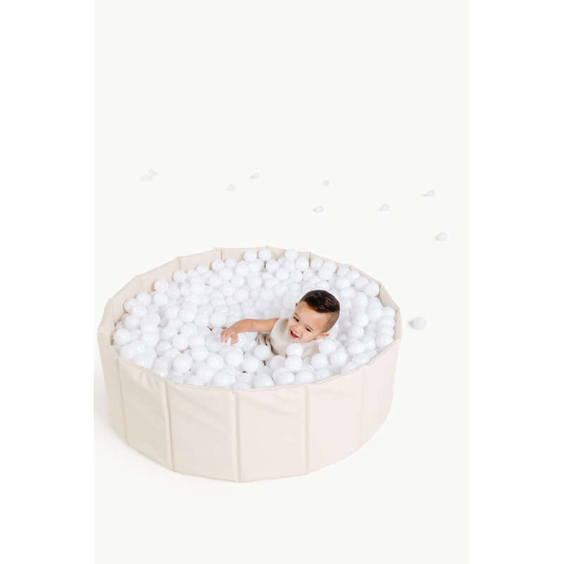Gathre Ball Pit, Ivory