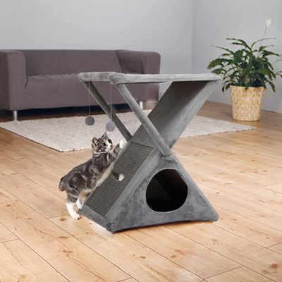 Brodyn Scratching Post