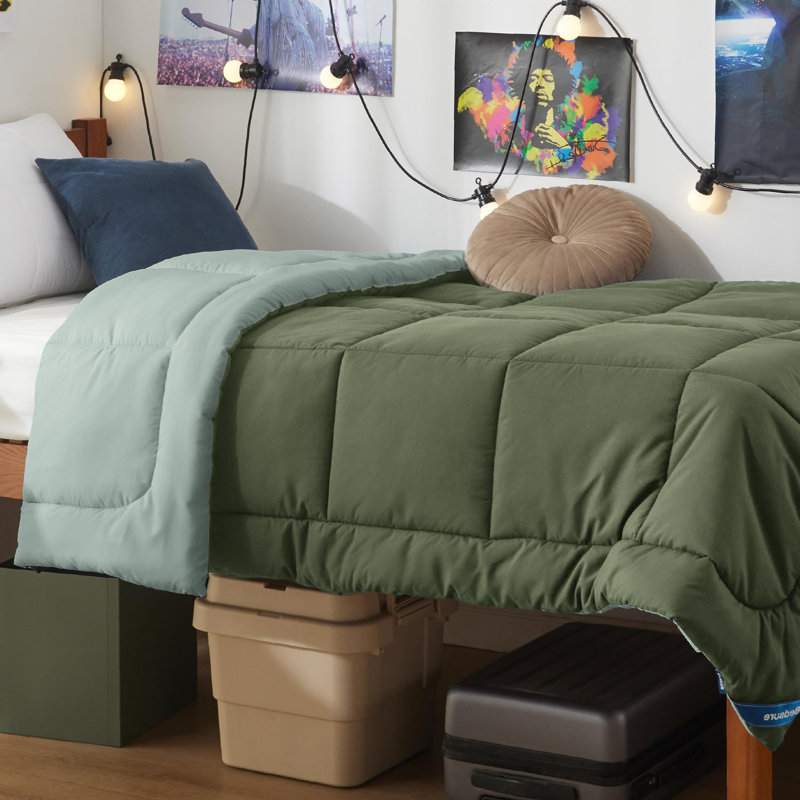 Bedsure Twin Color Block Quilted Duvet Insert – Green & Light Green, Down Alternative, All-Season, Green/Light Green