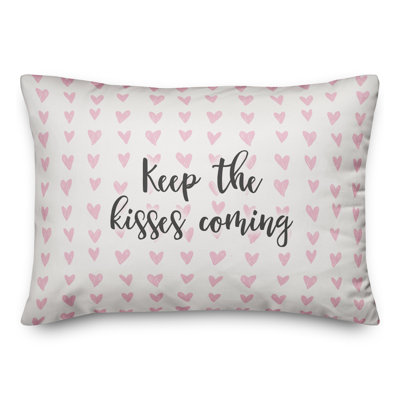  Coussin Keep The Kisses Coming