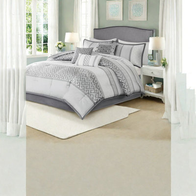 Elegant Grey Bedding Sets, 100% Polyester Jacquard, Luxurious Traditional Style For Home