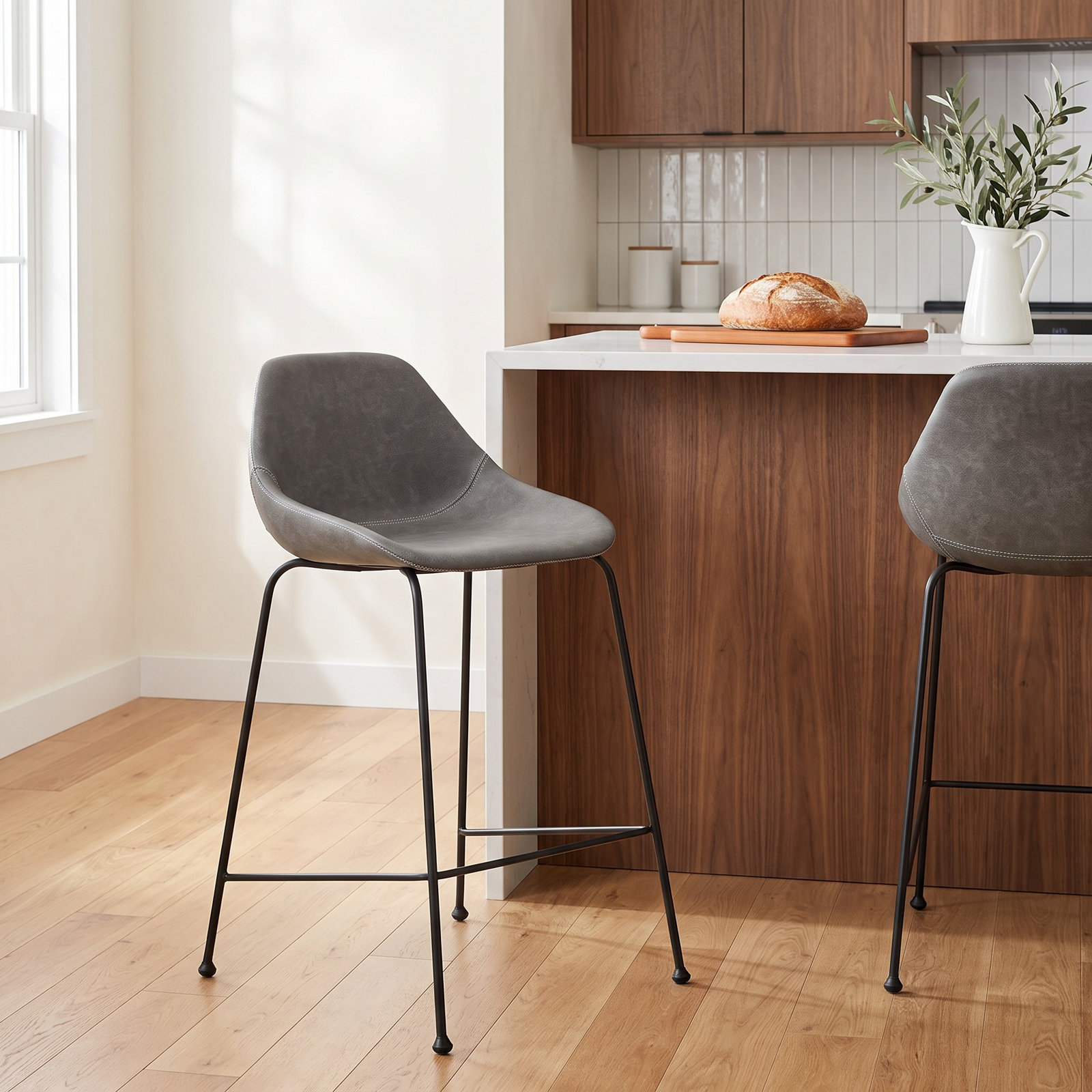 Garner Bar Stool, Gray, Counter Stool (26" Seat Height)