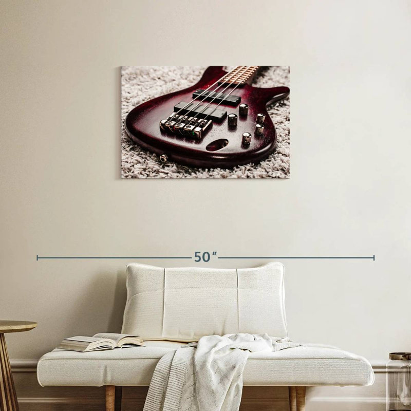 Guitare acajou, H 20 po x l 30 po