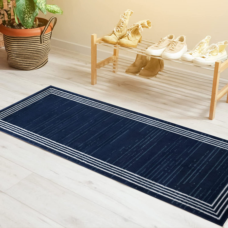 Tapis bleu / blanc en polypropylène tissé à la machine Galatea, Tapis de couloir 2 pi 8 po x 6 pi 11 po