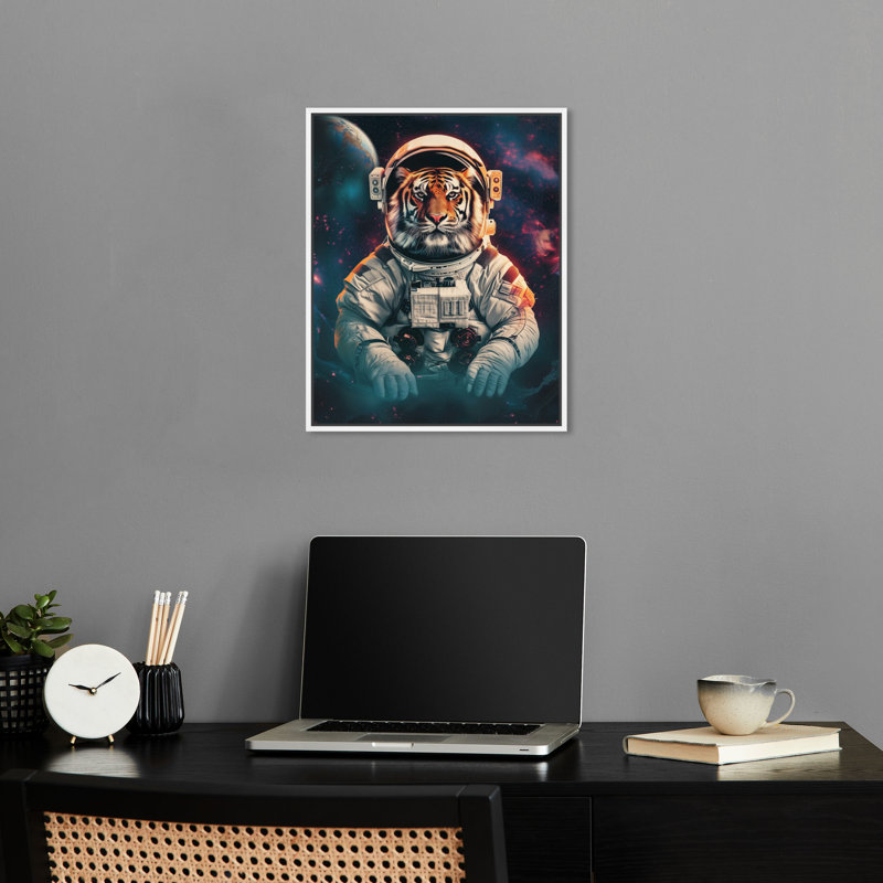 «Astronaut Tiger», art mural par Notoriart, Cadre blanc, H 21 po x l 17 po