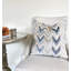 Housse de coussin en velours à chevrons-106002571-106002570