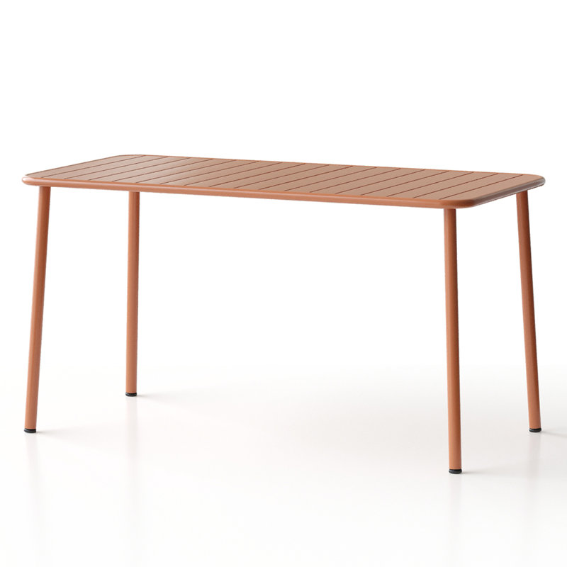 Longue table rouge pour l'extérieur et l'intérieur, de style américain, tissu imperméable en métal, 54,93 po de profondeur, 27,64 de largeur, 29,71 de hauteur, 41,86 lb, cadre aquatique, cadre relaxant carré Claret