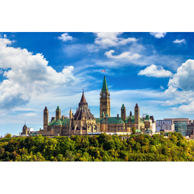 " Canadian Parliament In Ottawa " by Bloodua