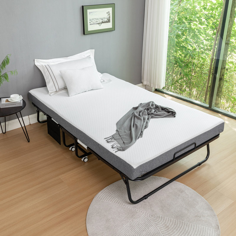 Lit d'invité pliant avec matelas en mousse: 75 po x 45 po, structure en métal, housse de rangement, cadre de détente pliable à roulettes portables, pour une manipulation facile