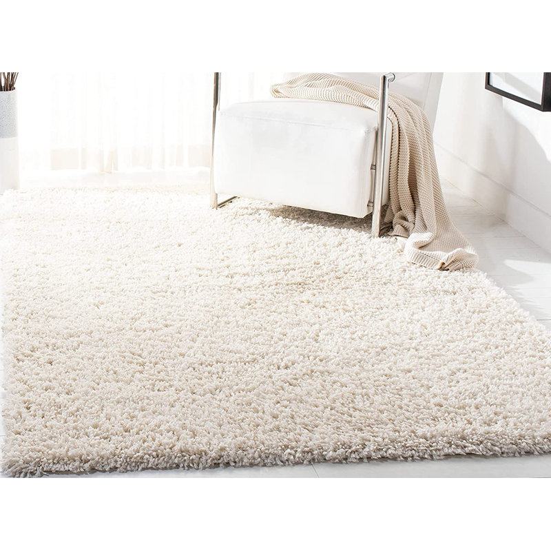 Aanuoluwa Runner 60 cm x 220 cm Shag Indoor / Outdoor