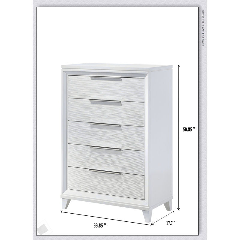 Commode haute contemporaine à 5 tiroirs avec finition texturée contemporaine, durable et élégante pour les chambres à coucher modernes
