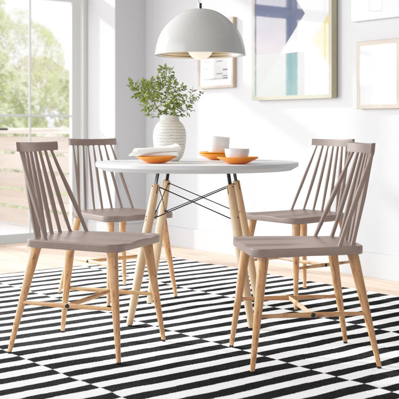 Ensemble repas pour 4 personnes Balmorhea, Gris