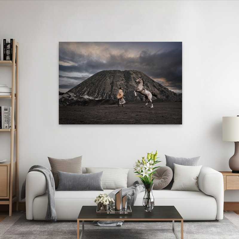 «Eleving Horse», paysage volcanique dramatique traditionnel abstrait, paysage de montagne, art mural