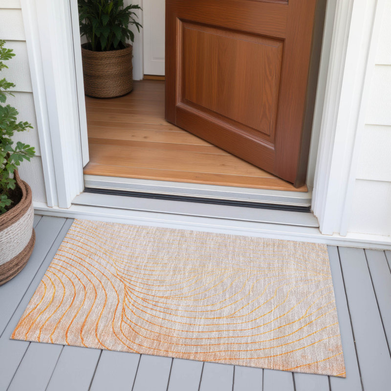 Tapis orange intérieur / extérieur lavable à la machine Xhevrie, Rectangle 1 pi 8 po x 2 pi 6 po