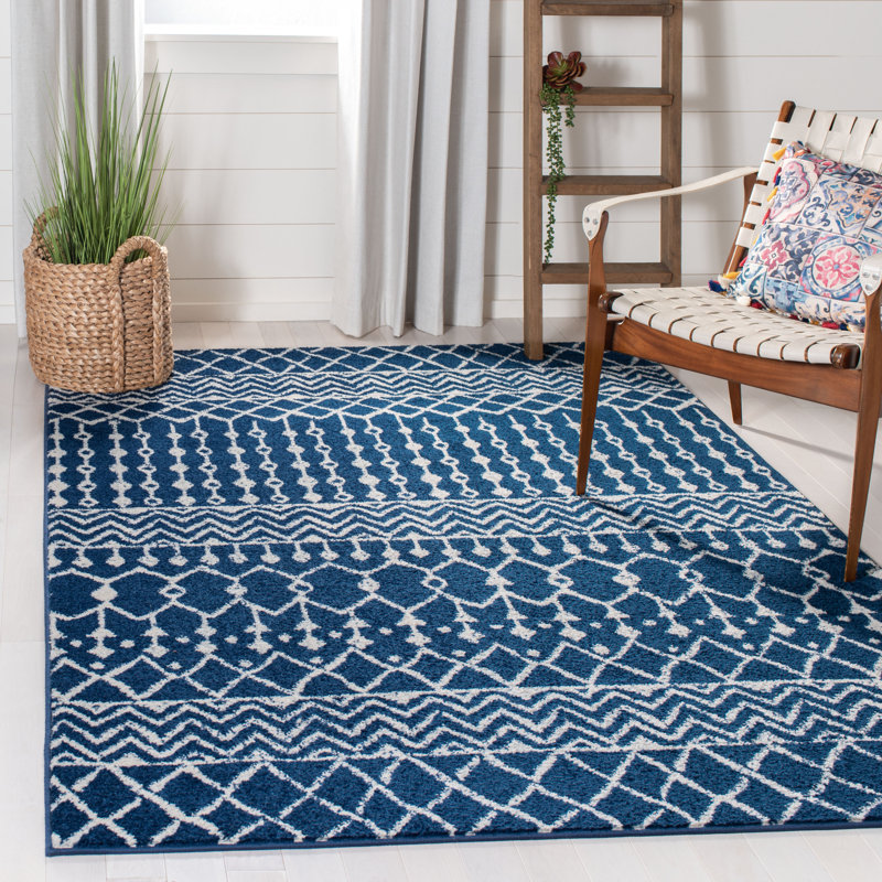Mangum Southwestern Hand Woven Area Rug, Rectangle 183 x 274 cm