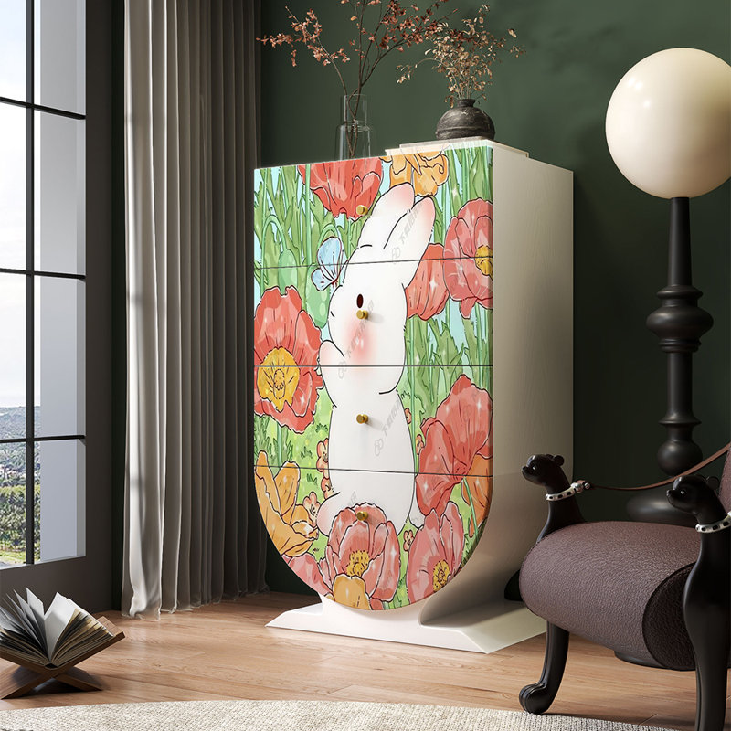 Armoire à quatre tiroirs en bois massif à motifs de dessins animés