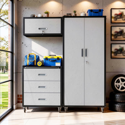 Ensemble de rangement pour garage en 3 pièces : armoires métalliques à roulettes, armoire murale, coffre à outils à 3 tiroirs sur roulettes, armoire à panneaux perforés haute et organisateur de coffre à outils verrouillable.