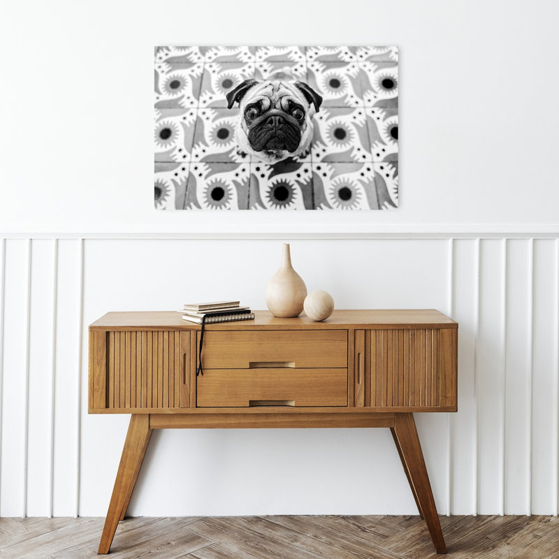 «Curious Pug On Tiles», reproduction d'art mural contemporain, 16" H x 24" W