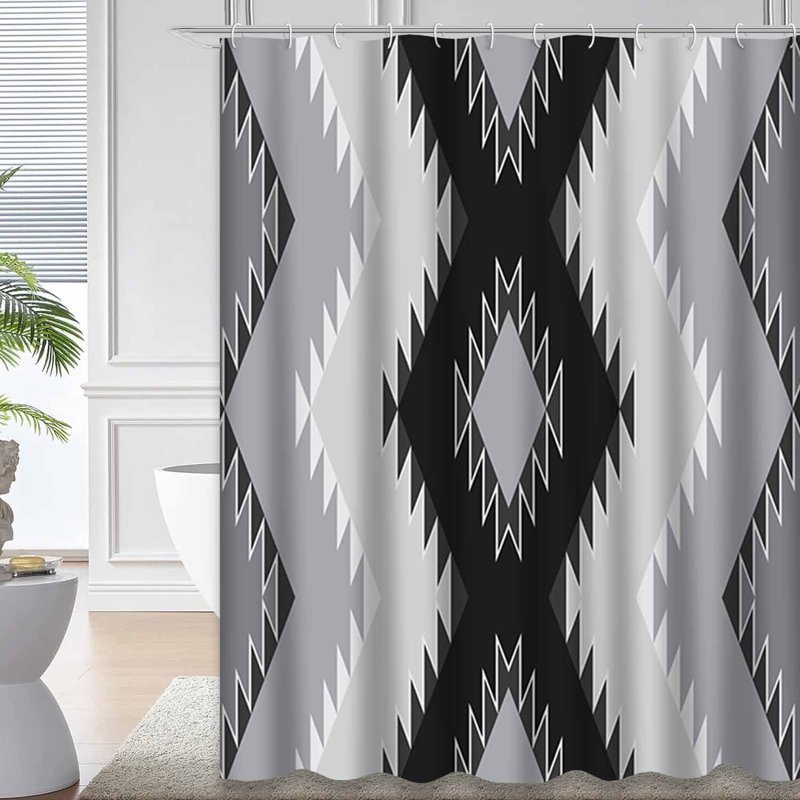 Rideau de douche imperméable noir et blanc avec 12 crochets Aztec Southwestern, L 72 po x l 84 po