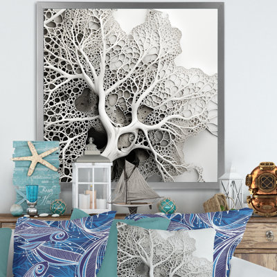 «Under Water», coraux noirs et blancs, collage I sur toile