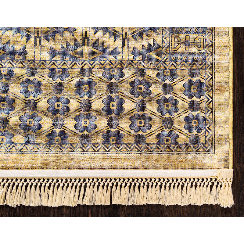 Angeliya Oriental Indoor Rug, Rectangle 7' x 10'