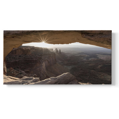 Sunrise Mesa Arch - Toile tendue avec châssis - Prêt à accrocher