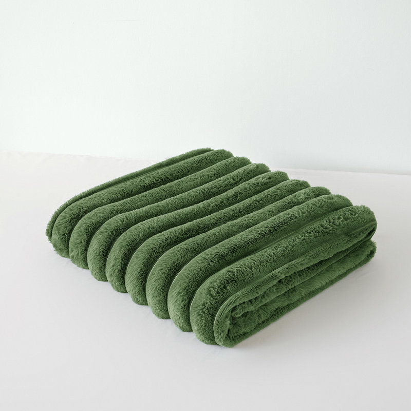 Hambree Luxury Jumbo Chunky Cord Fur Blanket, Olive