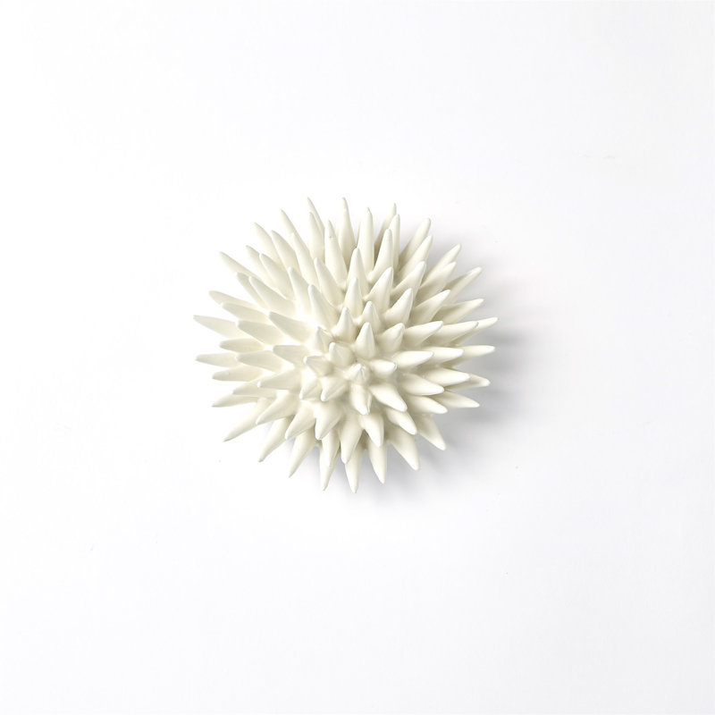 Urchin-White-Sm, 3.25" H x 7" W x 7" D
