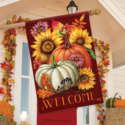Drapeau de maison d'automne floral