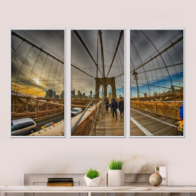 " Strolling On Brooklyn Bridge " 3 - Pieces