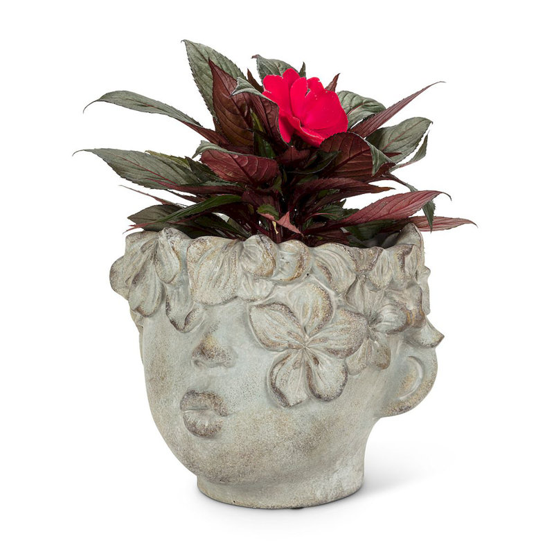 Russiaville Statue Planter, 8" H x 7" W x 6" D
