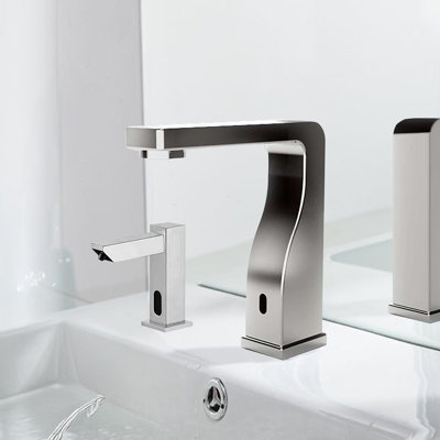 Chrome Finish Touchless Automatic Commercial Sensor Faucet with Infrared AI Smart Chip