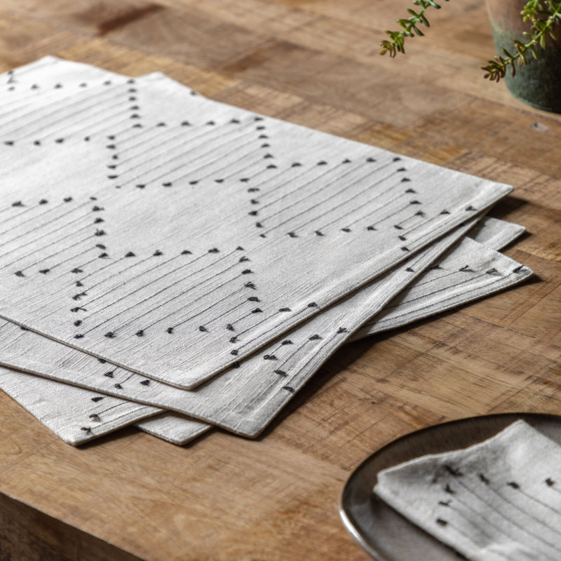 Selyna Cotton Geometric Placemat