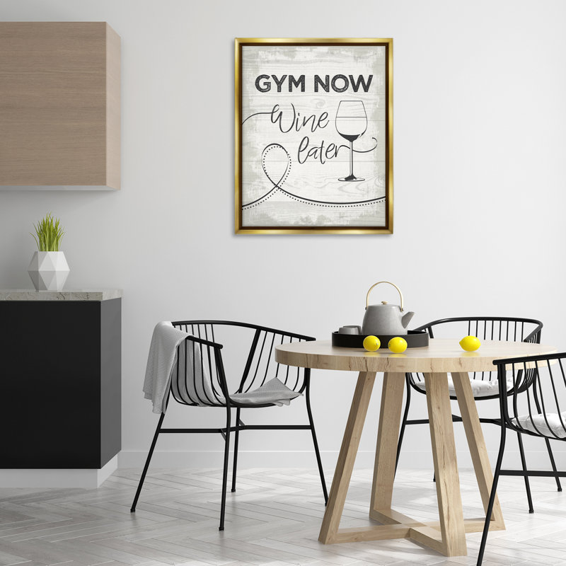  «Gym Now Wine Ensuite», art mural encadré par Jennifer Ellory, H 31 po x l 25 po, Cadre flottant métallique doré