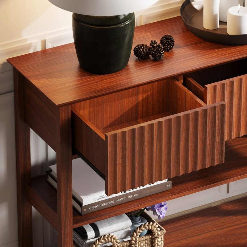 Élégant rangement cannelé pour hall d'entrée avec trois tiroirs d'une profondeur de 48,15 po, table d'apparence minimaliste moderne d'une largeur de 12,01 po, couleur brune