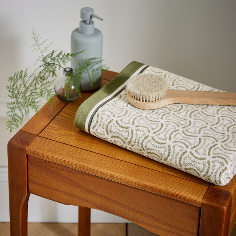 Yoko 100% Cotton Hand Towel