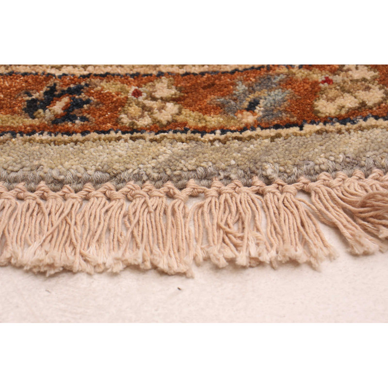 Tapis unique gris clair 8 pi 1 po x 8 pi 1 po Calmar