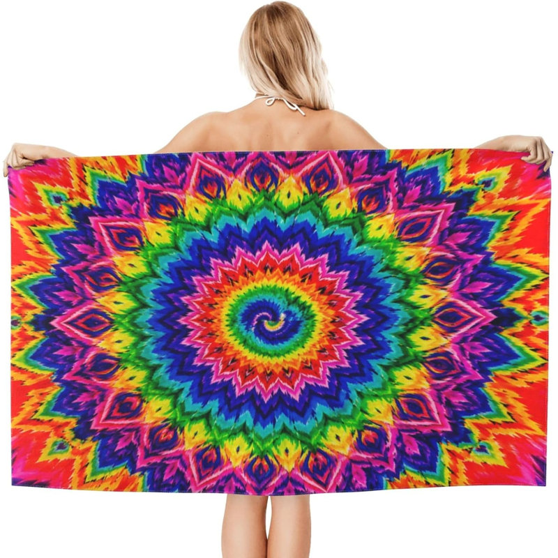 Serviette de plage colorée et colorée en microfibre Mandala
