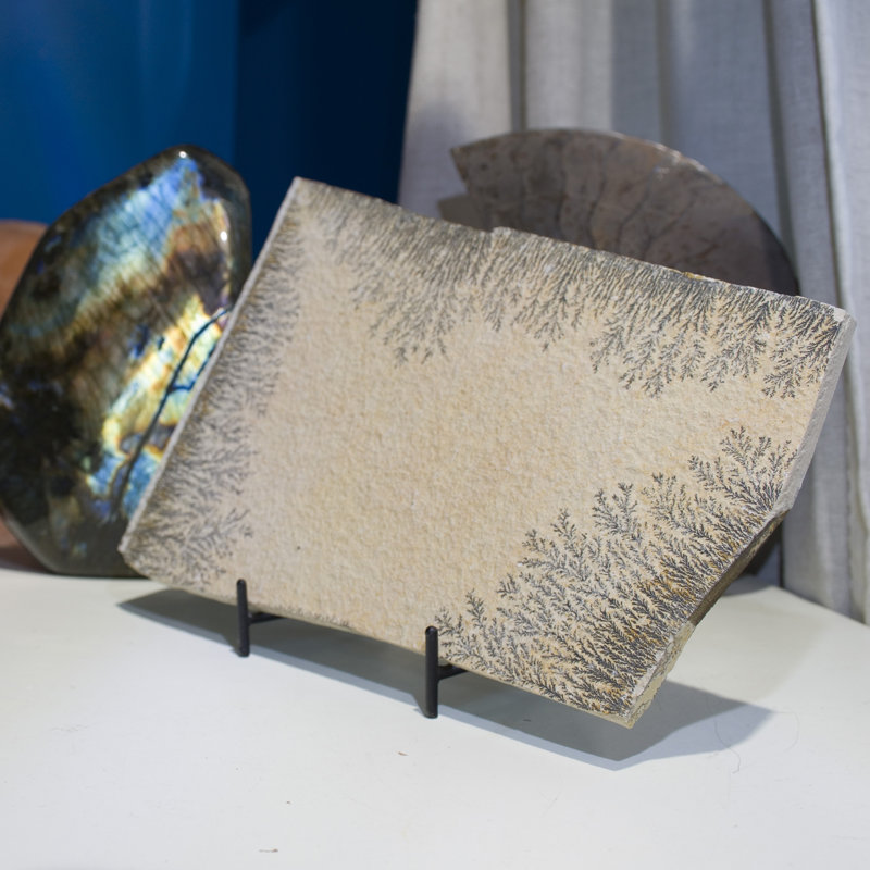 Ruthelle Crystal