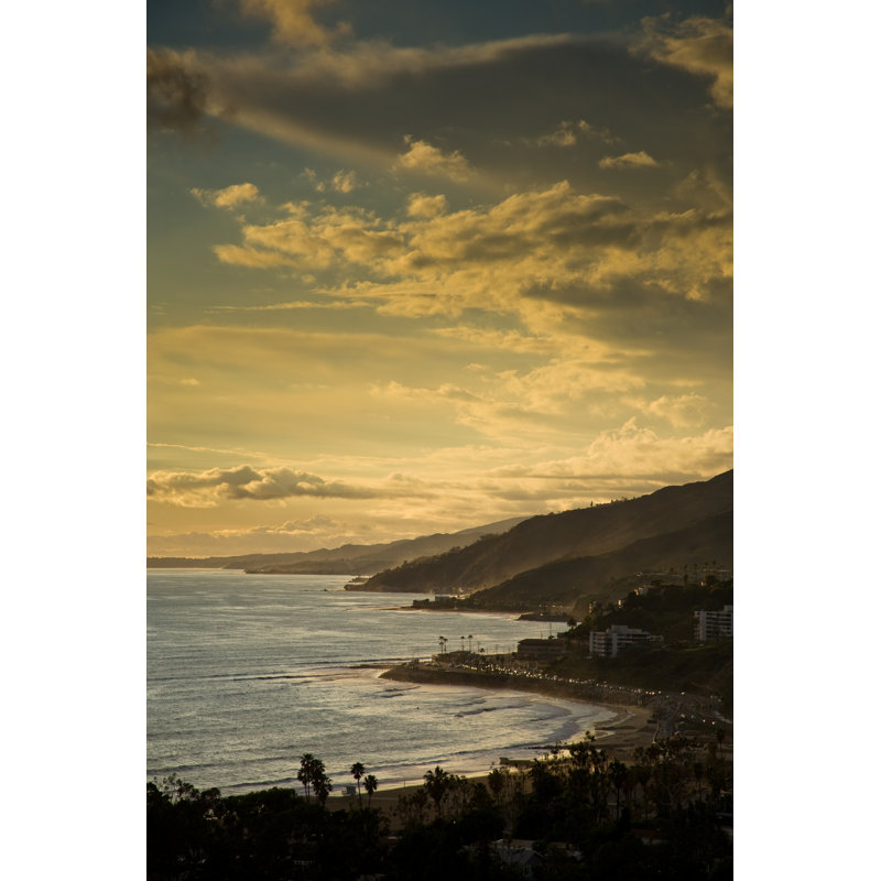 Pacific Coastline par Halbergman, H 18 po x l 12 po