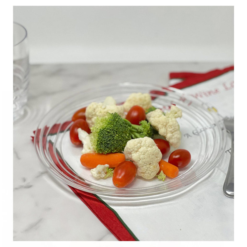 Ensemble de 4 assiettes à dessert 9 po Designer Swirl, assiettes en plastique transparent, assiettes de cuisine pour toutes les occasions