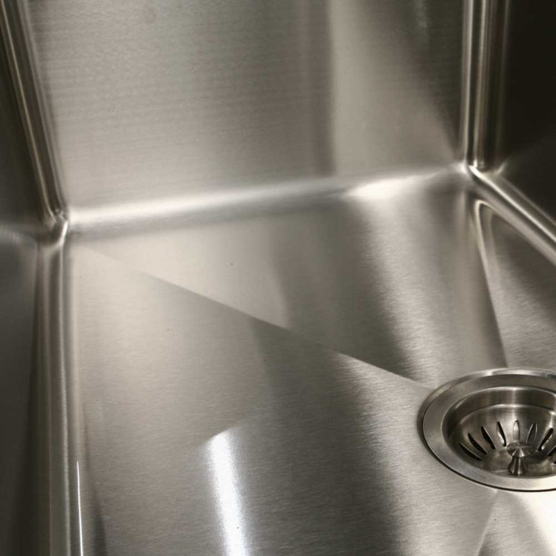 Nouvelle 31 " L Undermount Double Bowl Stainless Steel Kitchen Sink